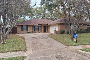 2813 Woodpath Ln, Bedford, TX 76021 - Photo 29