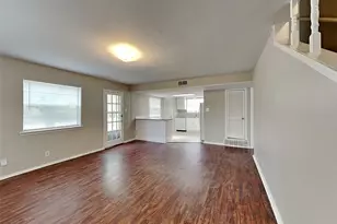 329 Deer Creek Rd, Everman, TX 76140 - Photo 3