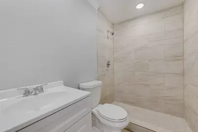 205 E Marguerita Drive, Garland, TX 75040 - Photo 11