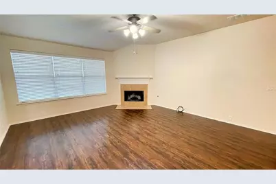 8209 Macgregor Drive, Arlington, TX 76002 - Photo 9