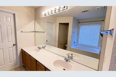 8209 Macgregor Drive, Arlington, TX 76002 - Photo 13