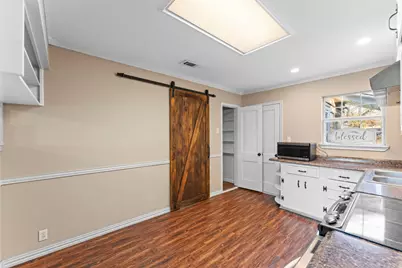 231 W Center Street, Duncanville, TX 75116 - Photo 7