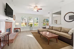 2716 Chatsworth Dr, Grapevine, TX 76051 - Photo 5