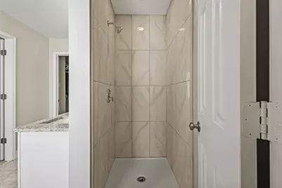 2716 Chatsworth Drive, Grapevine, TX 76051 - Photo 17