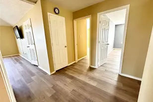 4009 Standridge Dr, The Colony, TX 75056 - Photo 9