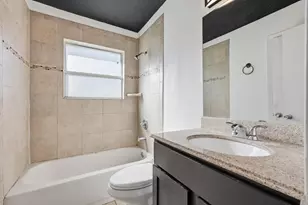 2776 Richland Ave, Farmers Branch, TX 75234 - Photo 11