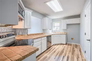 2123 Ridgecliff Dr, Keller, TX 76248 - Photo 5