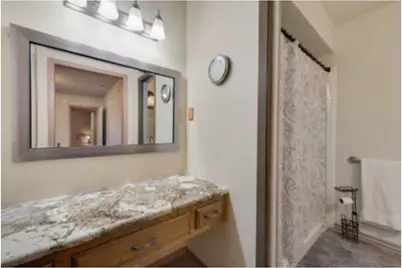 13240 Saratoga Lane, Balch Springs, TX 75180 - Photo 11