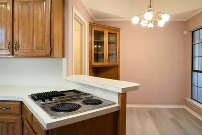 5202 Bradley Lane, Arlington, TX 76017 - Photo 11