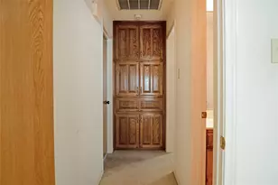 5202 Bradley Ln, Arlington, TX 76017 - Photo 25