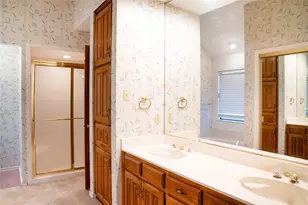 5202 Bradley Ln, Arlington, TX 76017 - Photo 31