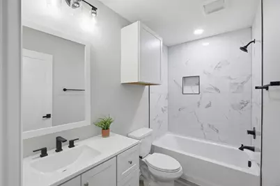 214 W Madison Street, Hillsboro, TX 76645 - Photo 7