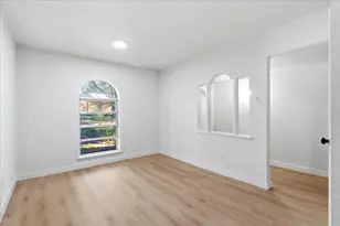 4333 Thicket Dr, Garland, TX 75043 - Photo 9