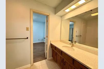 1925 Glen Hill Drive, Carrollton, TX 75007 - Photo 23
