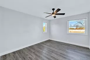 415 N 19th St, Corsicana, TX 75110 - Photo 17