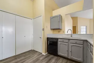 134 London Ln, Glenn Heights, TX 75154 - Photo 11