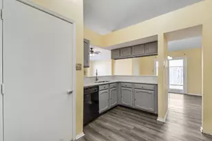 134 London Ln, Glenn Heights, TX 75154 - Photo 13