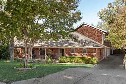 1719 Autumn Lane, Arlington, TX 76012 - Photo 1