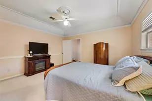 1719 Autumn Ln, Arlington, TX 76012 - Photo 19