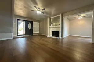 2626 Nina, Grand Prairie, TX 75052 - Photo 3