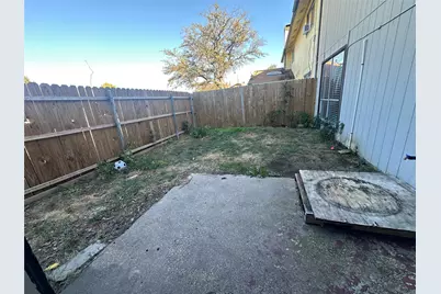 2626 Nina, Grand Prairie, TX 75052 - Photo 15