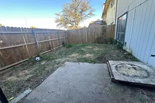 2626 Nina, Grand Prairie, TX 75052 - Photo 15