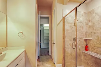 1001 Vineyard Drive, Euless, TX 76039 - Photo 29