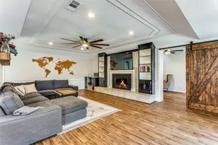 116 Montreal Dr, Hurst, TX 76054 - Photo 7