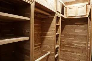 329 Linda Dr, Burleson, TX 76028 - Photo 11