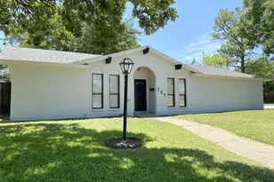 329 Linda Dr, Burleson, TX 76028 - Photo 3