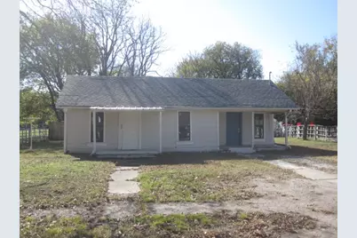 1200 S Wine Street, Gainesville, TX 76240 - Photo 1