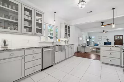 2844 S Adams Street, Fort Worth, TX 76110 - Photo 7