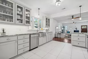 2844 S Adams St, Fort Worth, TX 76110 - Photo 7