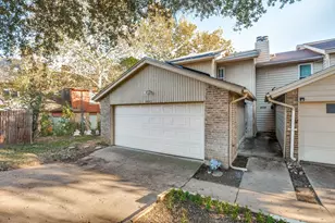 2040 Fleur De Lis Ct, Arlington, TX 76012 - Photo 23