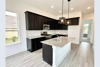 1432 Bluebonnet Boulevard, Gainesville, TX 76240 - Photo 3