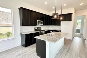 1432 Bluebonnet Blvd, Gainesville, TX 76240 - Photo 3