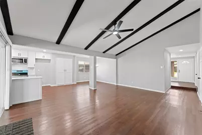 1137 Via Balboa, Mesquite, TX 75150 - Photo 3