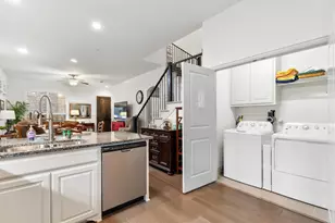 7121 Chief Spotted Tail Dr, McKinney, TX 75070 - Photo 5