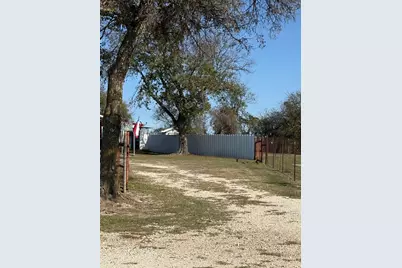 1056-1058 Ih 35 S, Abbott, TX 76621 - Photo 5