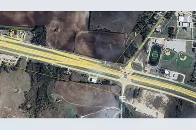 1056-1058 Ih 35 S, Abbott, TX 76621 - Photo 3