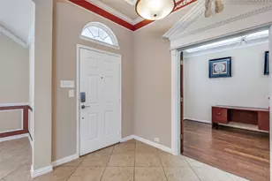 2709 Foxpoint Trail, Arlington, TX 76017 - Photo 3