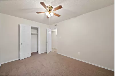 4807 Crestmont Court, Arlington, TX 76017 - Photo 17