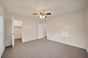 4807 Crestmont Ct, Arlington, TX 76017 - Photo 19