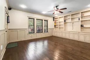 422 S Winnetka Ave, Dallas, TX 75208 - Photo 9