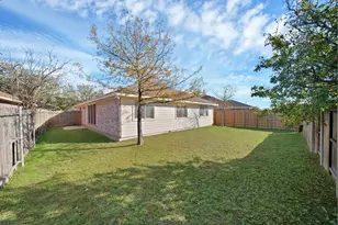 725 Azalea Ln, Cedar Hill, TX 75104 - Photo 27