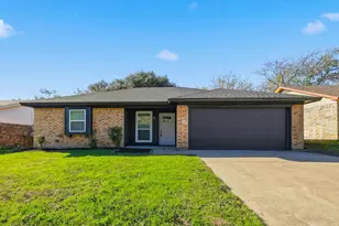 6417 Kennedy Ct, Watauga, TX 76148 - Photo 1