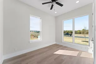 3415 Olympia Flds Dr, Burleson, TX 76028 - Photo 27