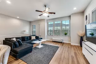 1926 Bel Air Dr, Arlington, TX 76010 - Photo 3