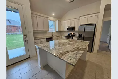 3915 Chesapeake Lane, Forney, TX 75126 - Photo 3