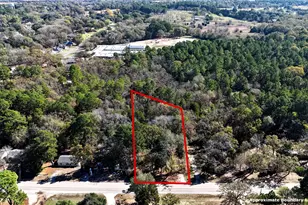 905 W Cayuga Dr, Athens, TX 75751 - Photo 1